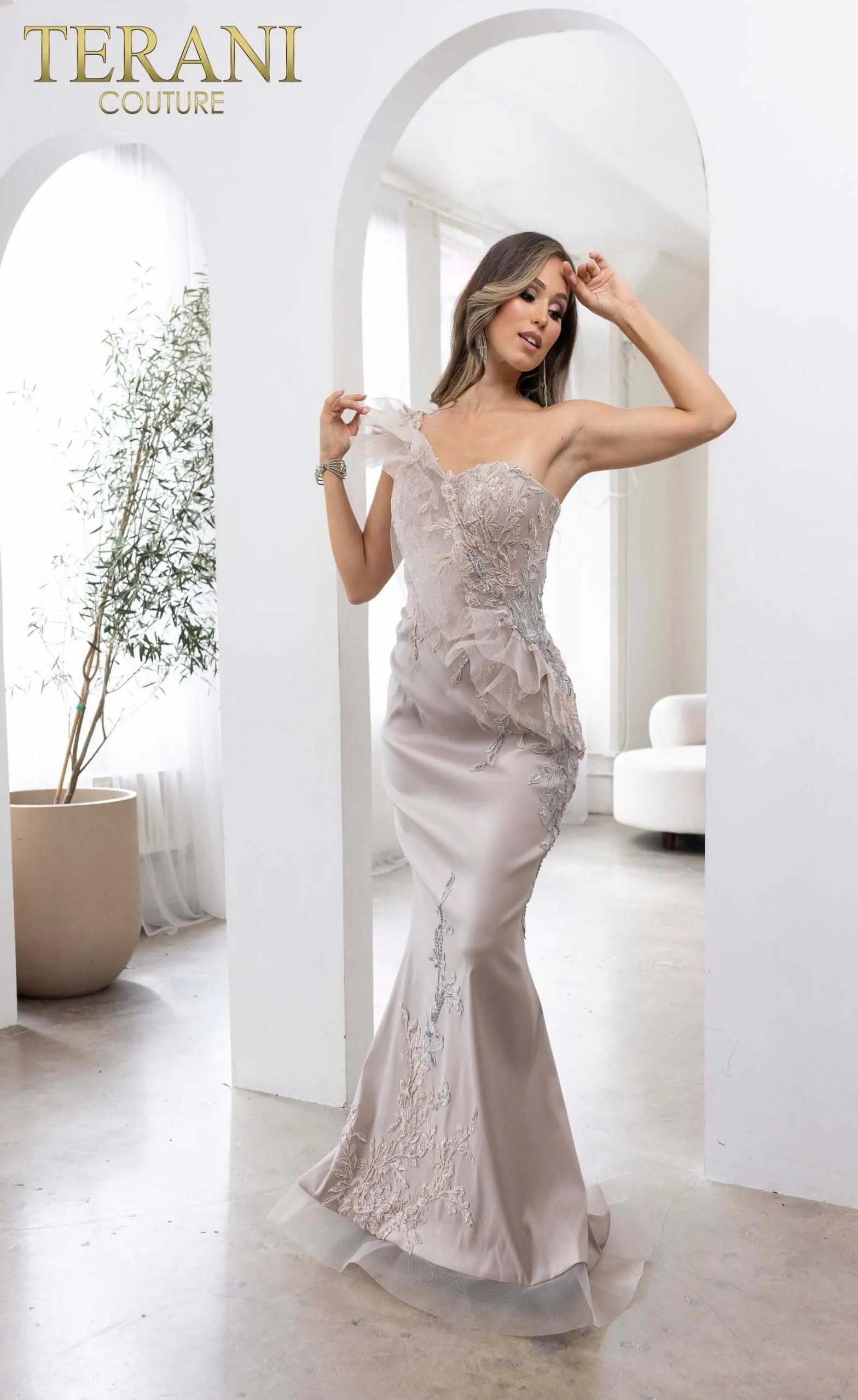 241E2485 TERANI Asymmetrical Embroidered Off-Shoulder Trumpet Column Evening Dress