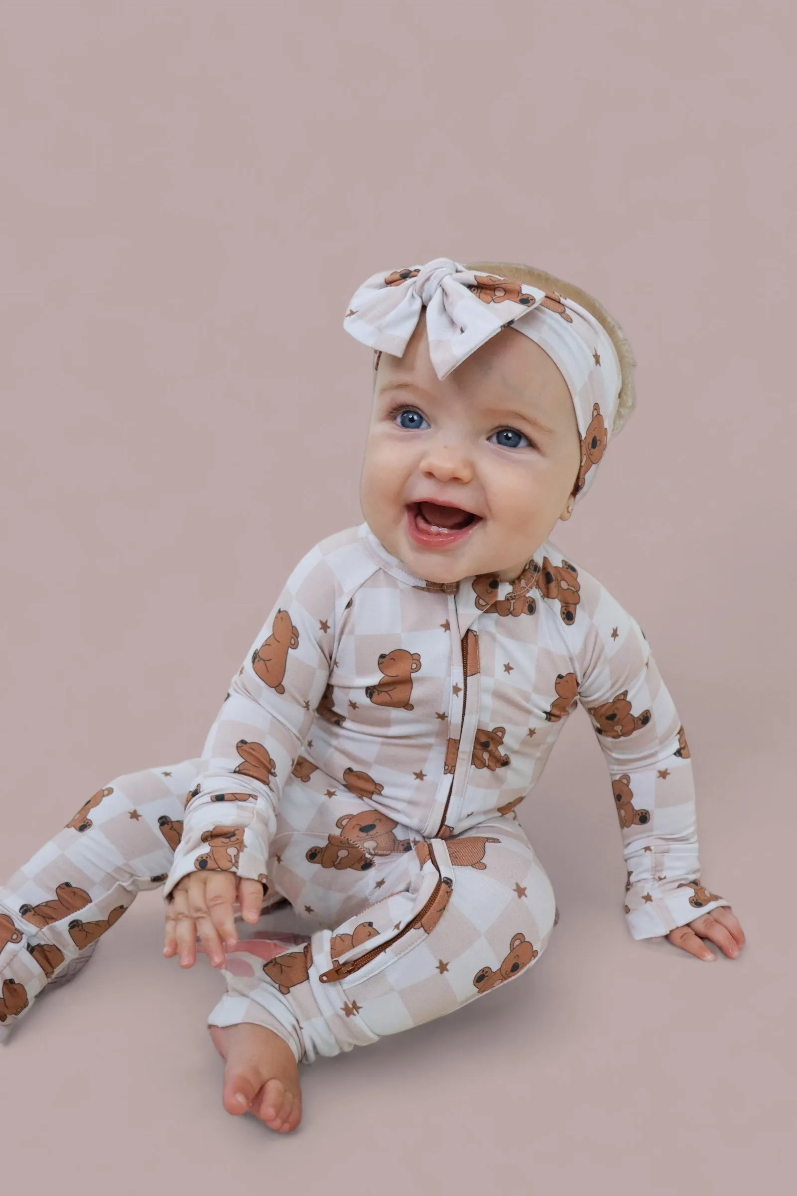 COZY BEAR DREAM BOW