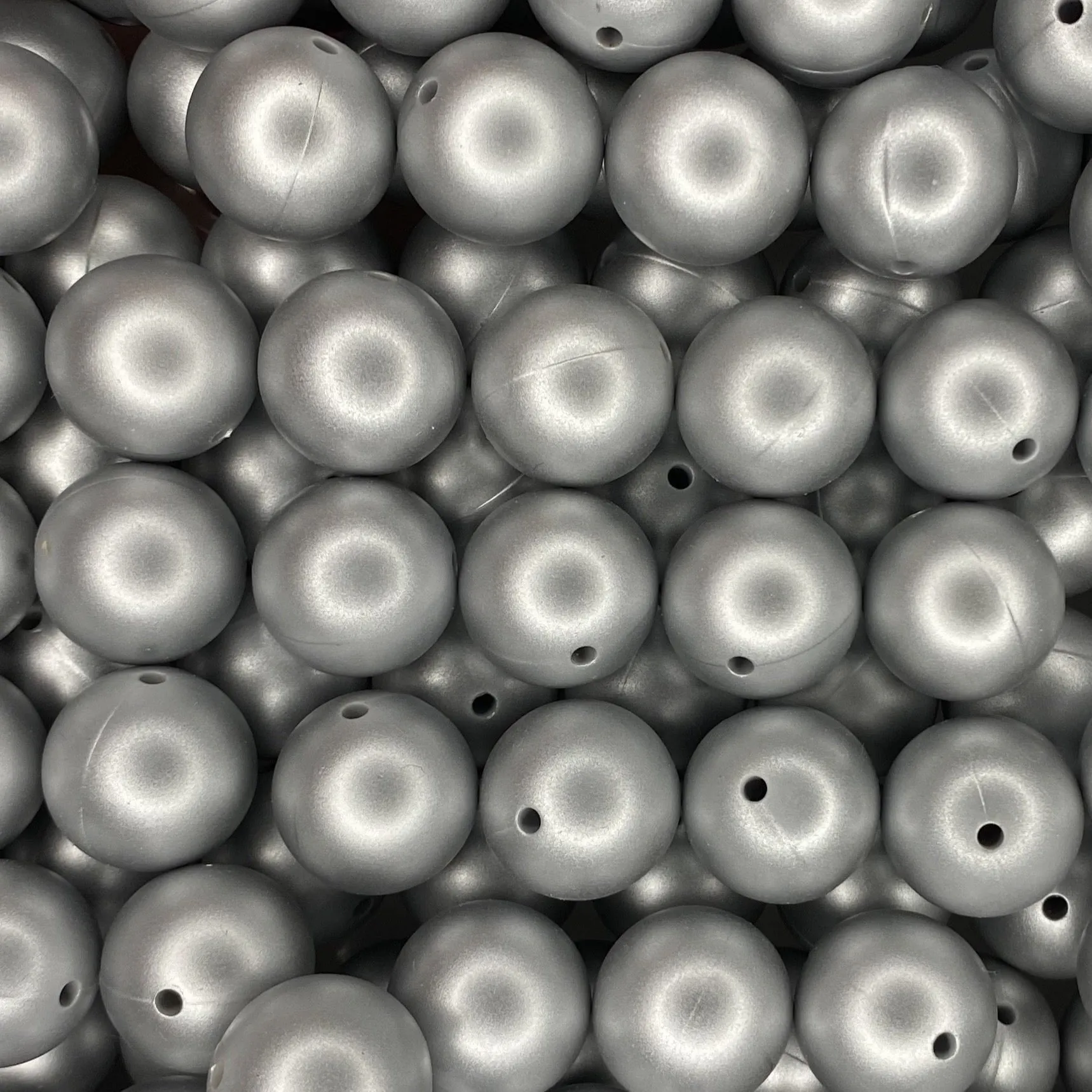 Metallic 19mm Bead