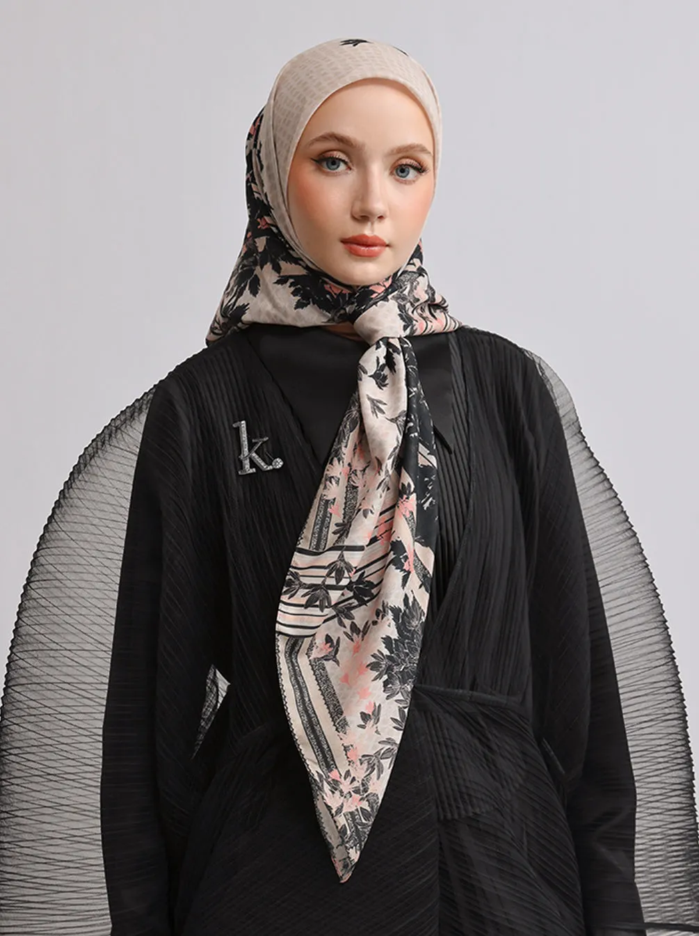 ORVA RAYA SIGNATURE SCARF BEIGE CLAY
